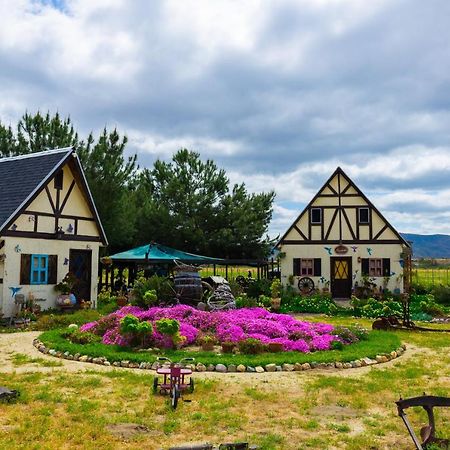 Fernabella'S Lodge Вале де Гуадалупе Екстериор снимка